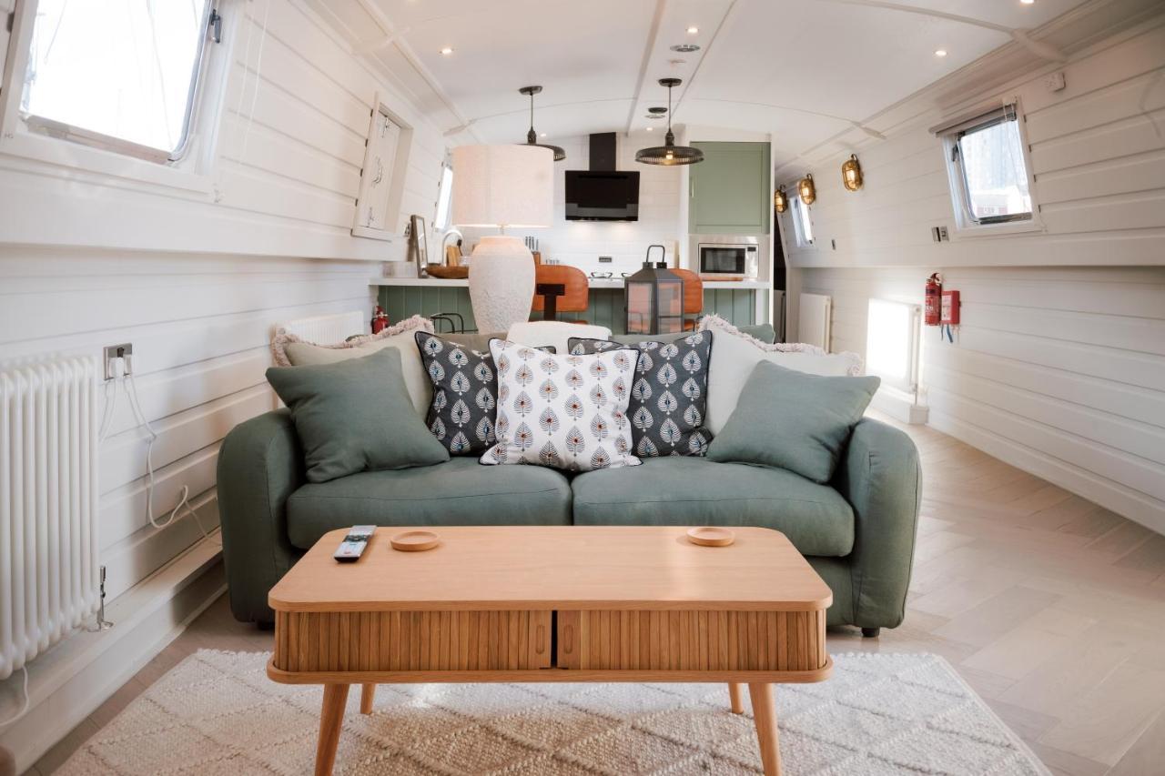 Luxury Wide Beam Canal Boat In The Docks Botel